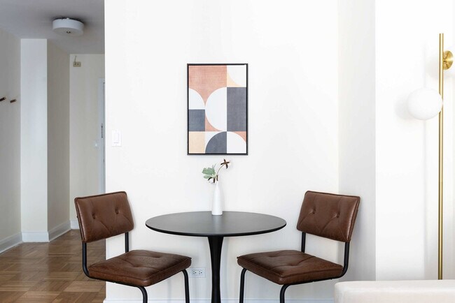 Building Photo - 30 Park Ave