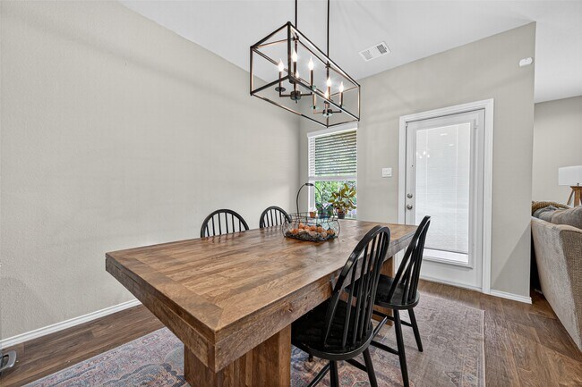 Building Photo - 14601 Blackbrush Mnr