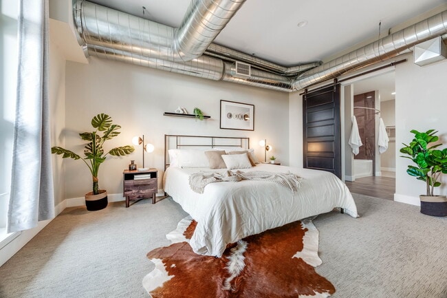 Building Photo - 3198 Blake St