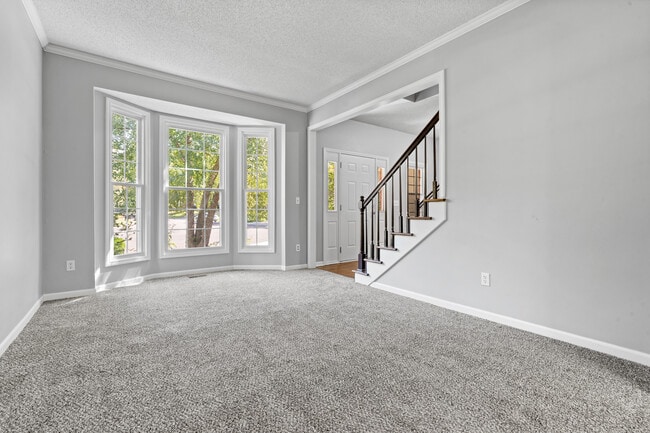 Building Photo - 6128 157th St