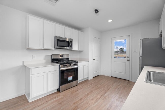 Building Photo - 732 Autumn Cherry Trl