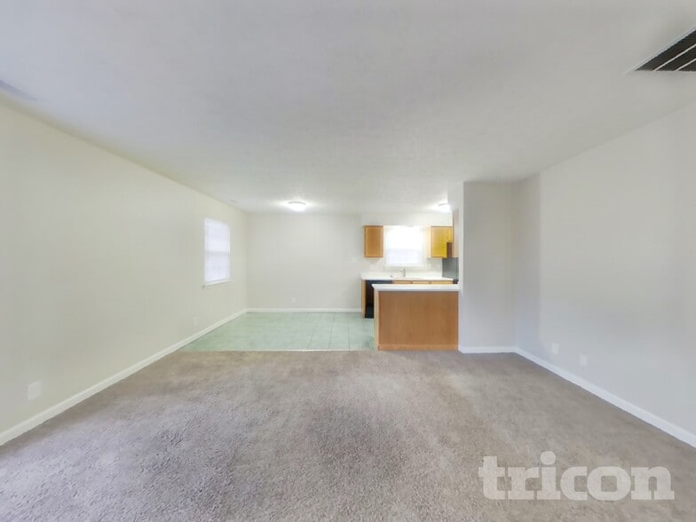 Building Photo - 1712 Beckenbauer Ln