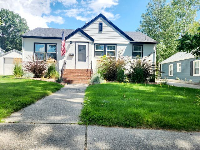 Front Yard - 1123 N 26th St