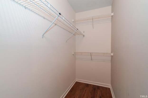 Building Photo - Room in Condo on University Ct