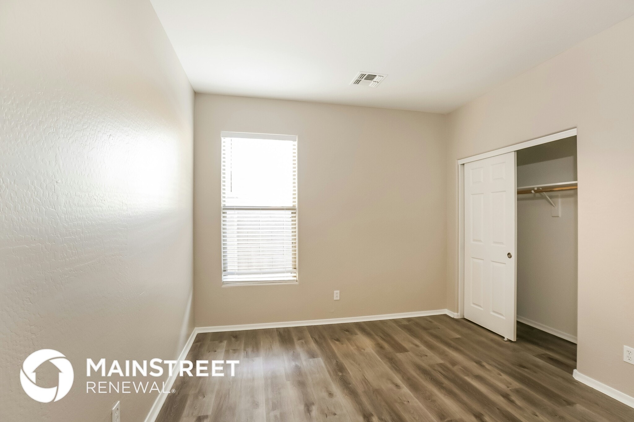 Building Photo - 9908 W Illini St