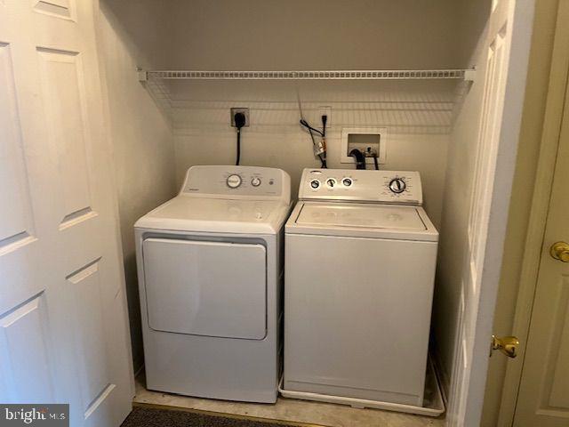 Building Photo - 103 Dobson Ct