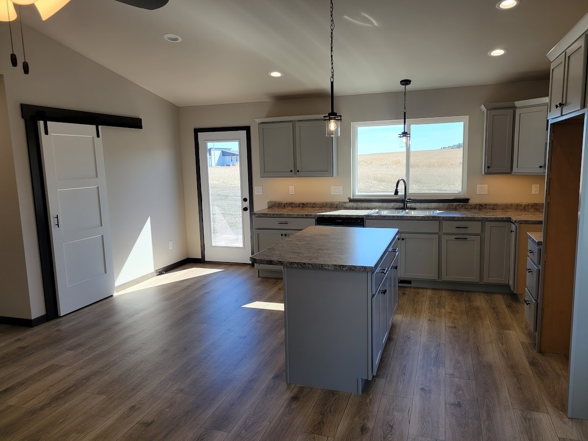 Building Photo - 5633 Coal Bank Dr