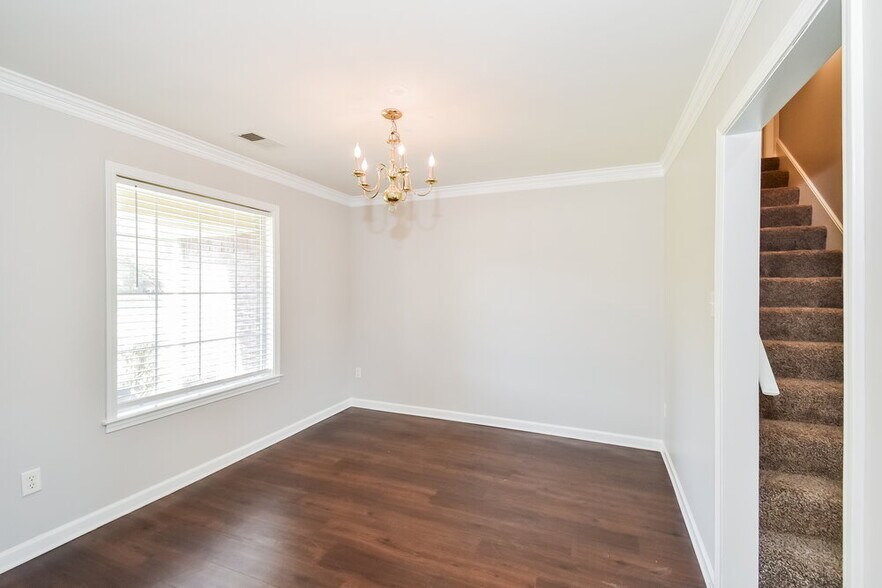 Building Photo - 6906 Greyhawk Cove N