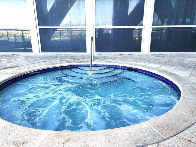 Building Photo - 888 Biscayne Blvd