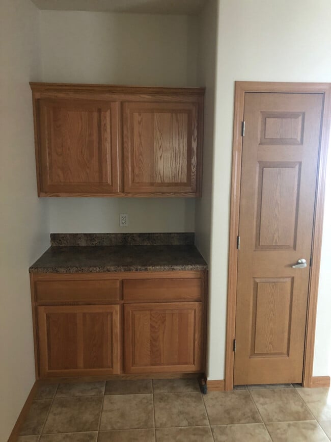Building Photo - Great single family home for RENT in Belfield