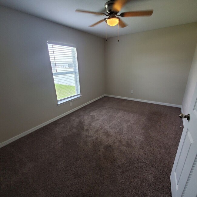 Building Photo - Coming Soon! 4 Bedroom 2 Bath Annual Rental in NW Cape!