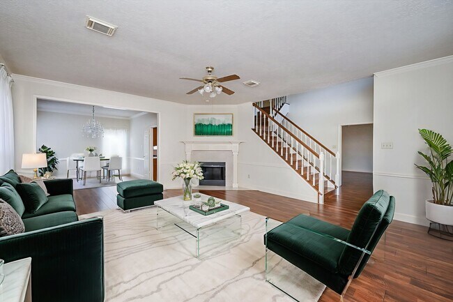 Building Photo - 9731 New Kent Dr