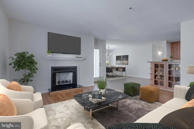 Modelled living room - 3178 Summit Square Dr