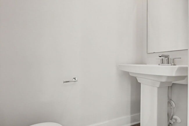 Building Photo - 9177 Edenderry Dr