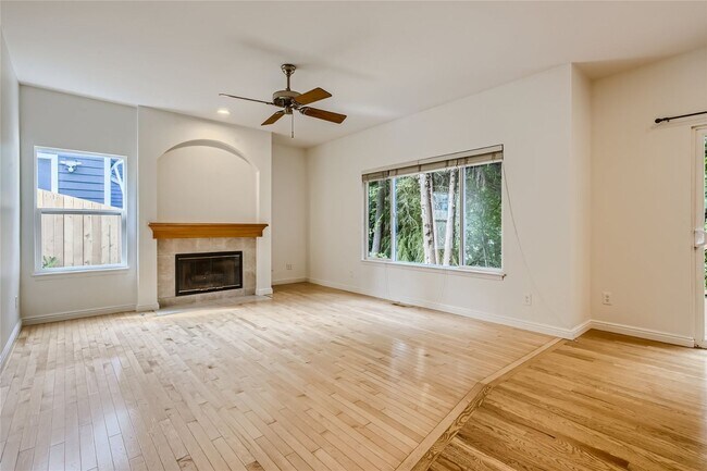 Building Photo - Spacious 4-Bedroom Home in Kenmore | Private Greenbelt Setting + Landscaping Included