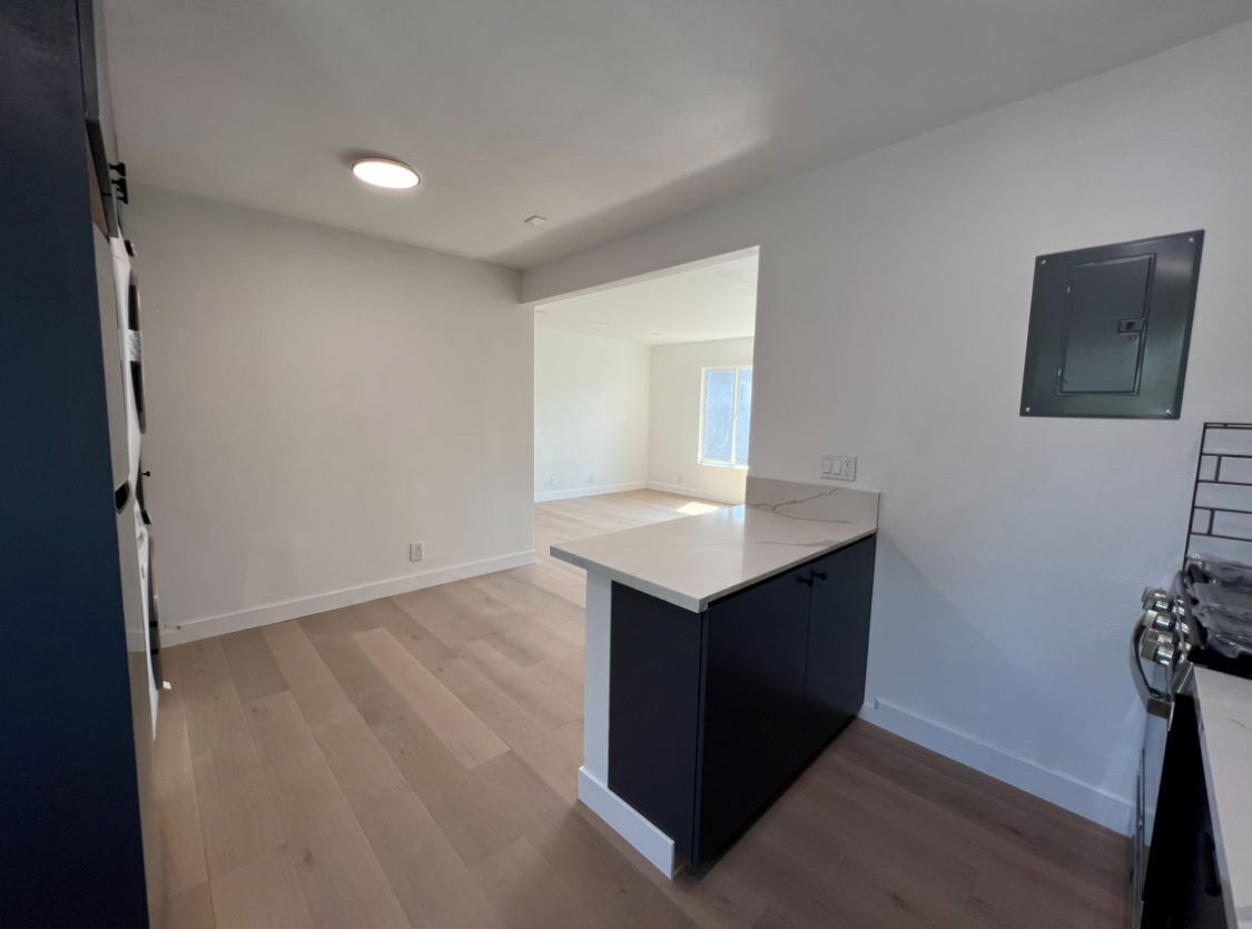 Building Photo - 2714 Queen St