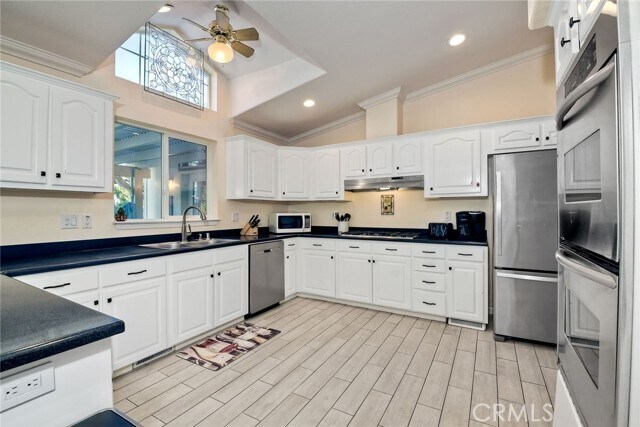 Building Photo - 35450 Calle Nopal
