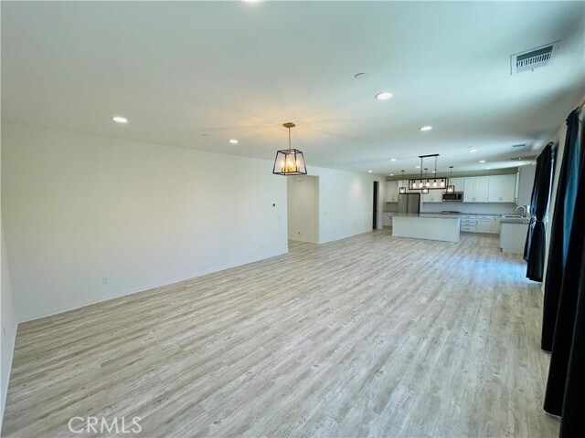 Building Photo - 34173 Helenium St