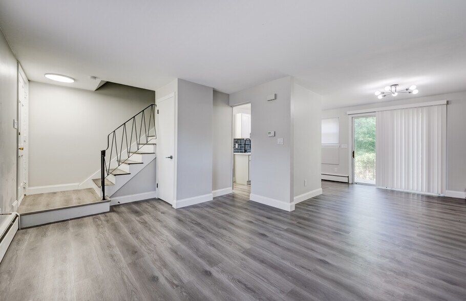 Building Photo - 20 Howard St