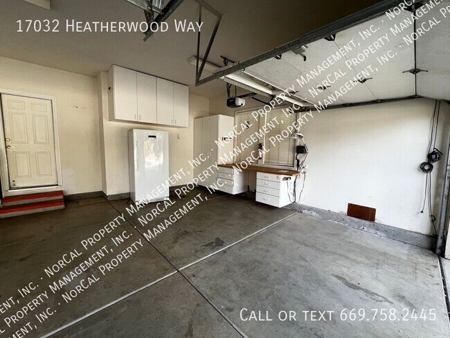 Building Photo - 17032 Heatherwood Way