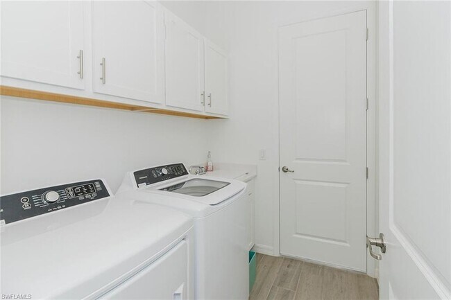 Building Photo - 5428 Fancourt Links Wy