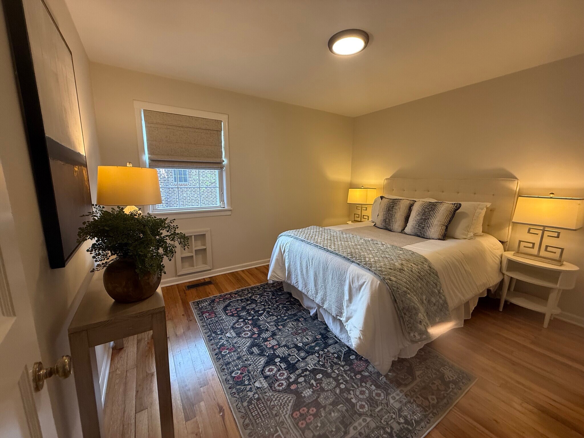 Building Photo - 1417 Clifton Ln