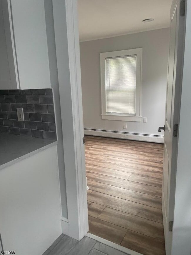 Building Photo - 897 Springfield Ave