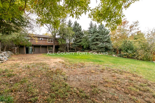 Building Photo - 412 Skyway Dr