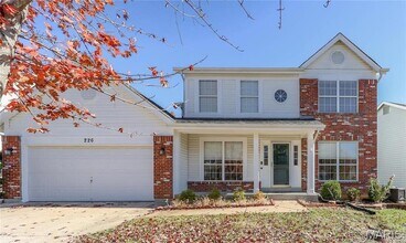 Building Photo - 226 Cheval Square Dr