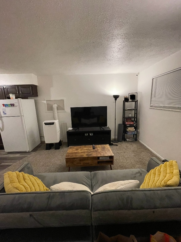 Building Photo - 244-246 Forest St