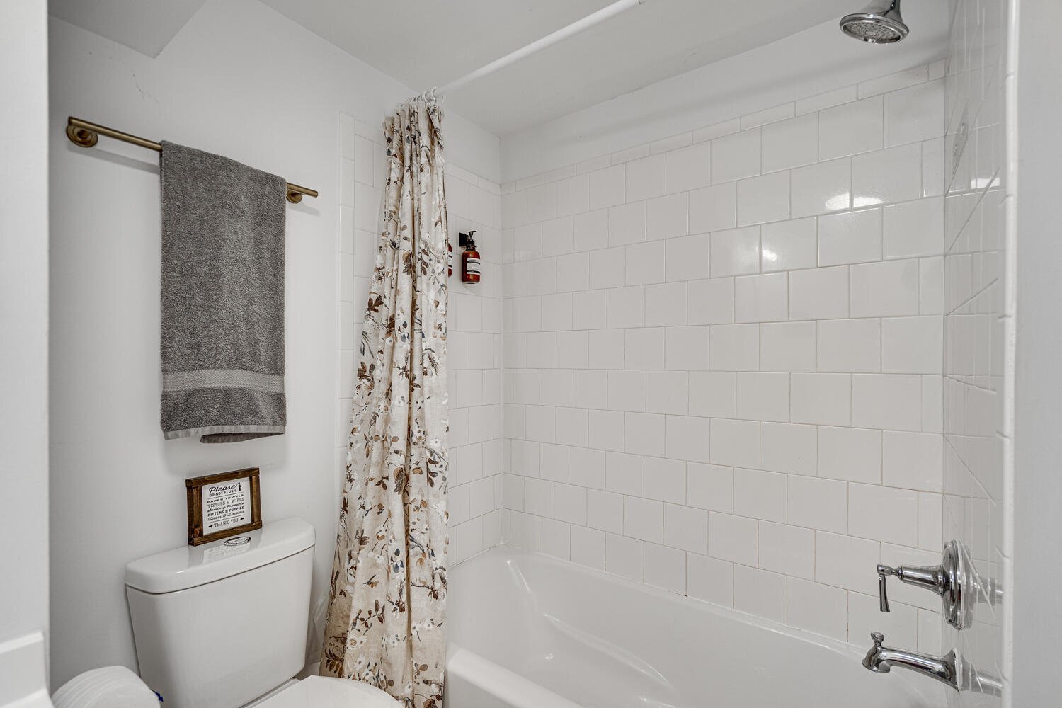 Building Photo - 241 Wildcat Dr