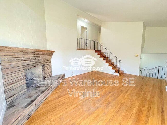 Building Photo - 354 Warrington Cir