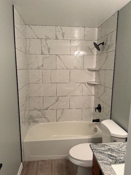 Building Photo - 7416 Falconer View