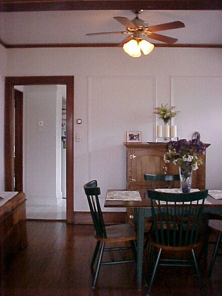 More dining room - 1302 N 58th St
