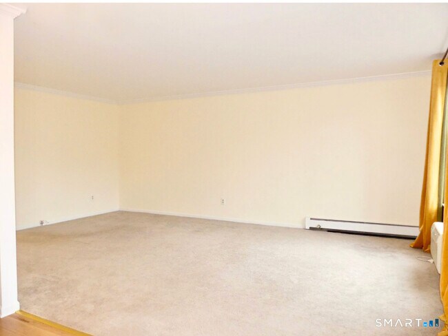 Building Photo - 50 Aiken St