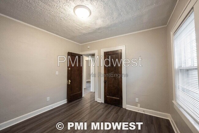 Building Photo - 3505 N Pennsylvania St