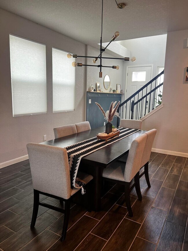 Building Photo - 14631 Sweet Clover