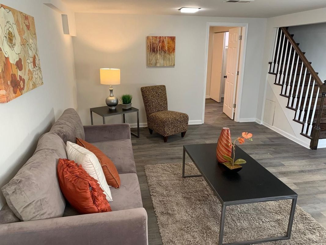 Building Photo - 9407 Colesville Rd