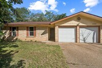 Building Photo - 10010 Quail Hutch Dr