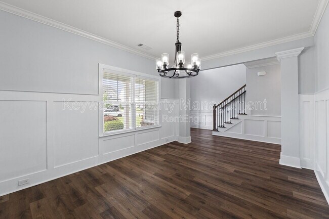 Building Photo - 2217 Laurens St