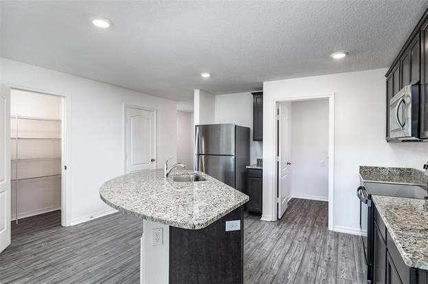 Building Photo - 1569 Wynford Cir