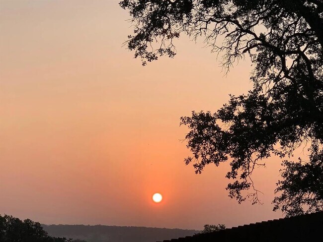 Building Photo - 2012 Centerline Ln