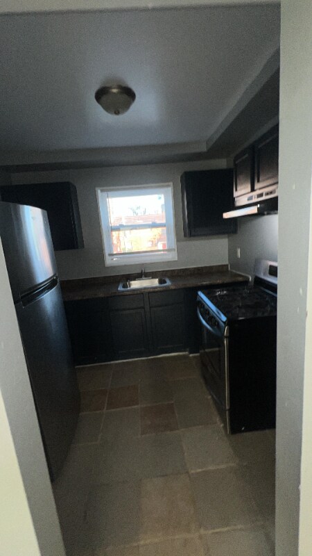 Building Photo - 12635 Outer Dr W