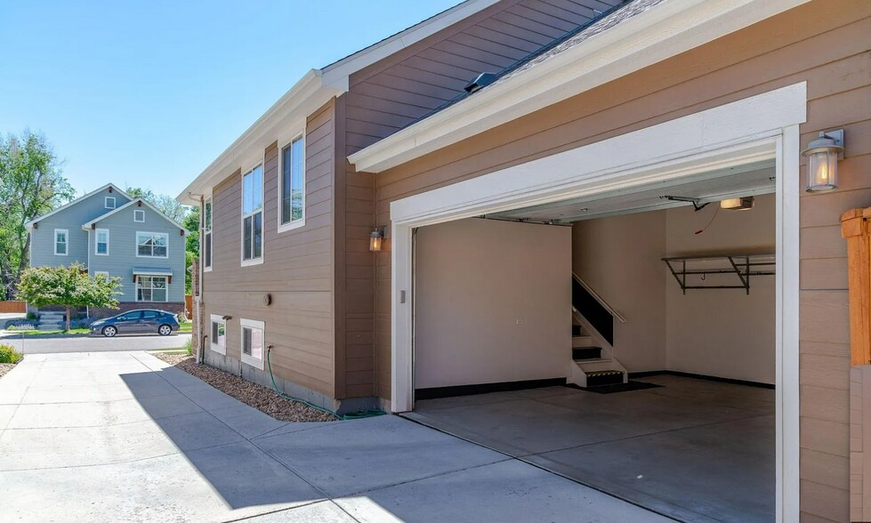 Building Photo - 3341 Yukon Ct