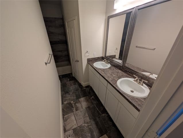 Building Photo - 2550 Eugene St