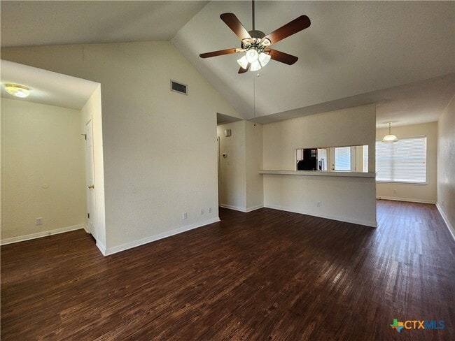 Building Photo - 249 Glenbrook Dr