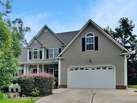Building Photo - 388 Boone Tr