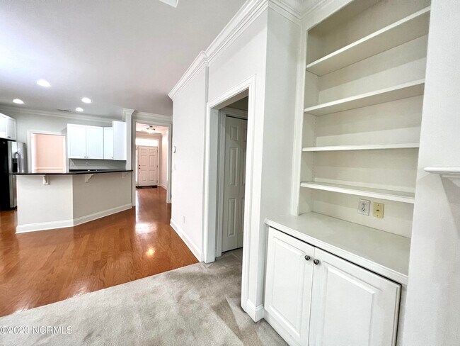 Building Photo - 514 Wallington Rd