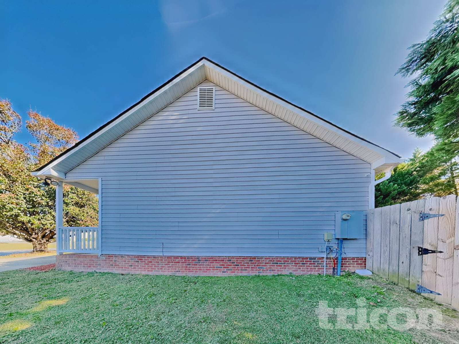 Building Photo - 204 Wexford Dr