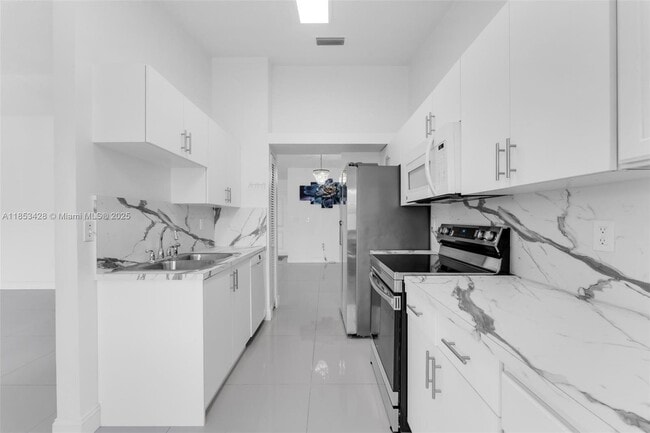 Building Photo - 14845 SW 174th St